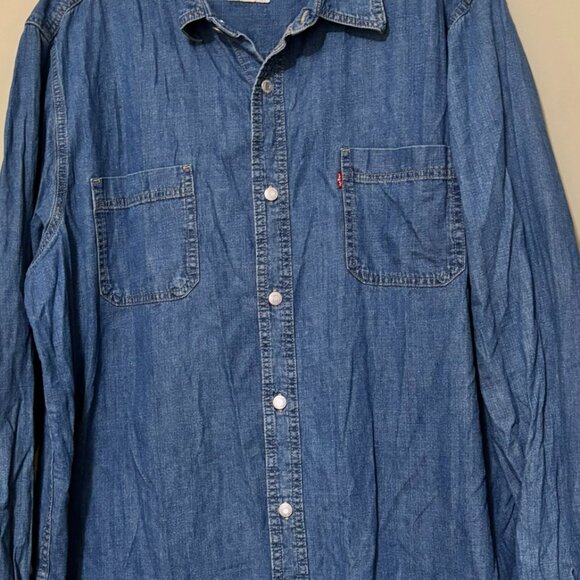 VTG Levi’s Classic Denim Button-Up Shirt – Long Sleeve Chambray Top Size XL - Picture 2 of 4